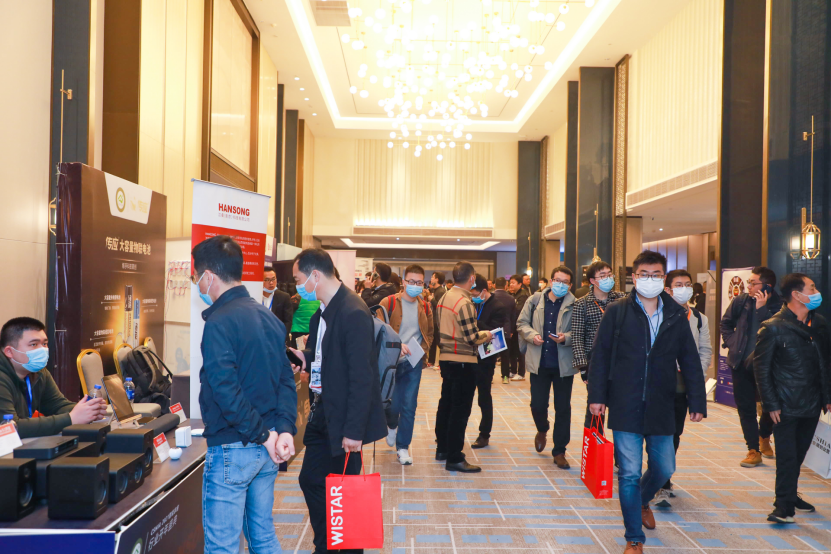 CSHIA 2021開年盛典 | 鯨孚科技首創(chuàng) 傳應(yīng)大容量物聯(lián)紐扣電池 引領(lǐng)物聯(lián)時代(圖2)